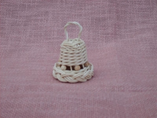 Zvonek malý s korálky a rolničkou,4 cm
